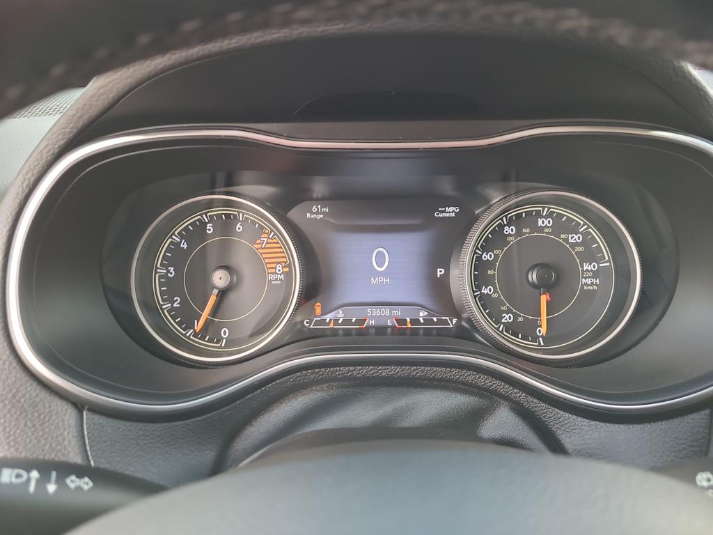 Thumbnail: 2019 Jeep Cherokee - 14