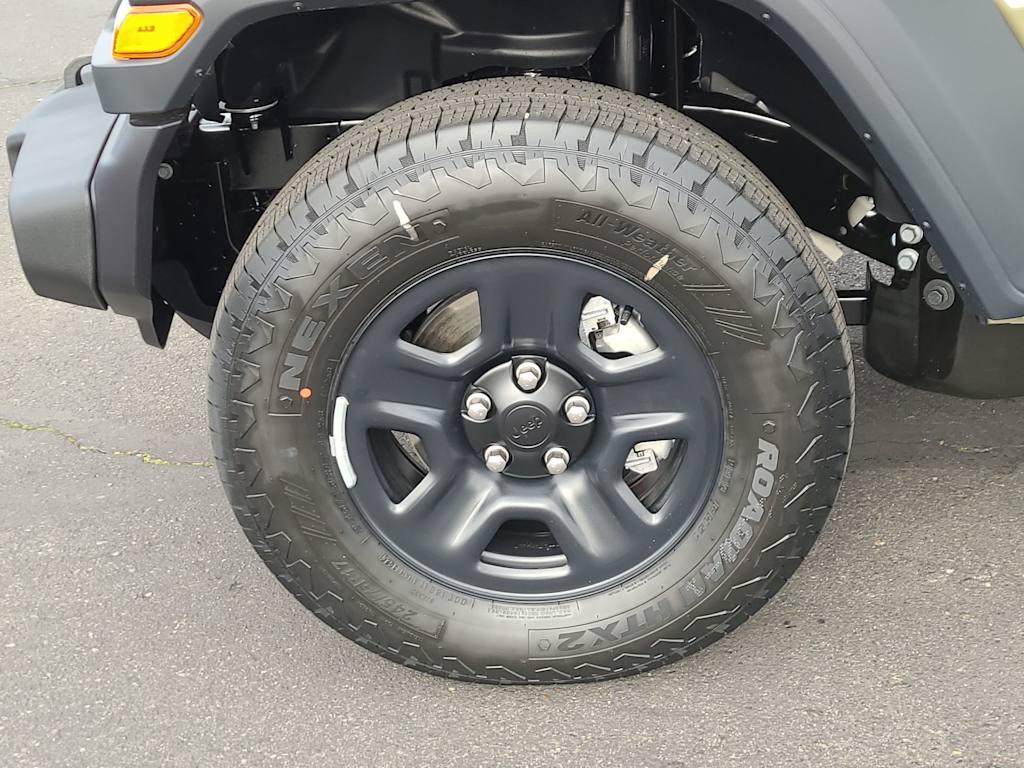 Thumbnail: 2026 Jeep Wrangler - 8