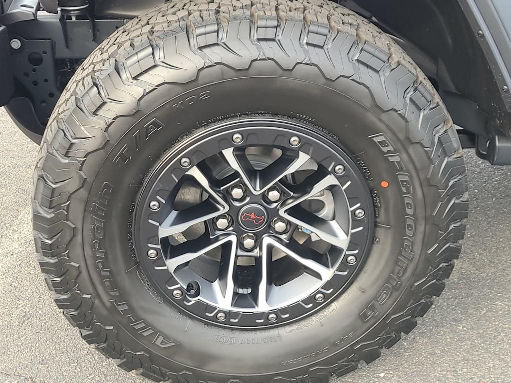 Thumbnail: 2026 Jeep Wrangler - 8