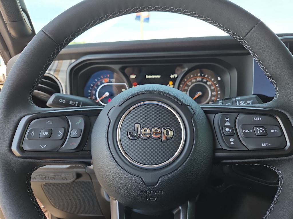 Thumbnail: 2026 Jeep Wrangler - 10