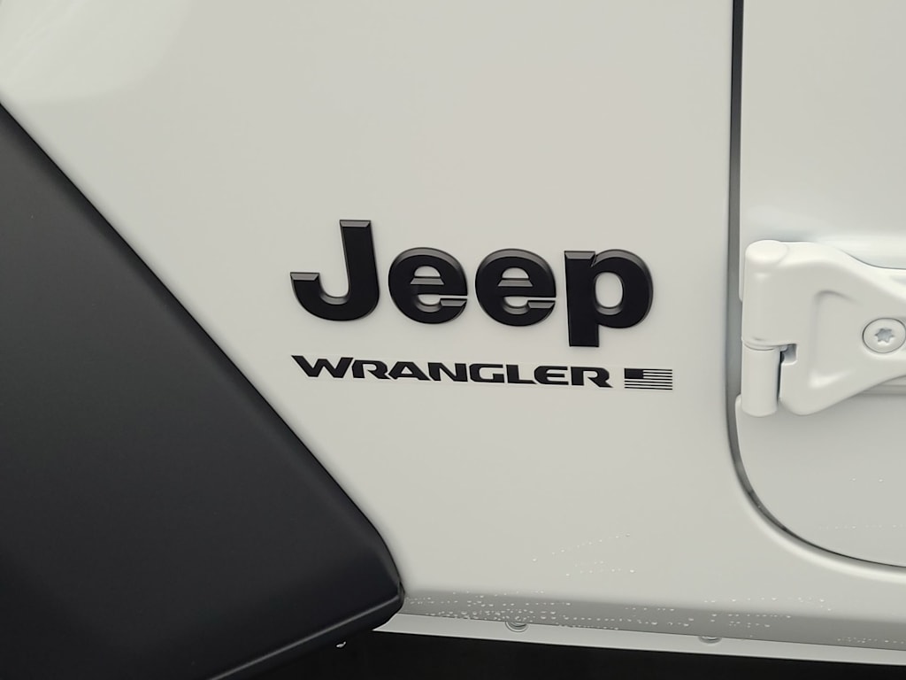 Thumbnail: 2026 Jeep Wrangler - 7