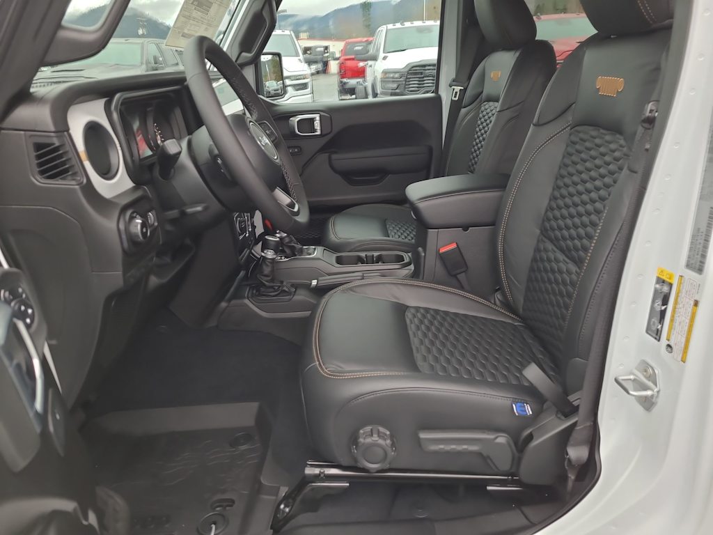 Thumbnail: 2026 Jeep Wrangler - 11