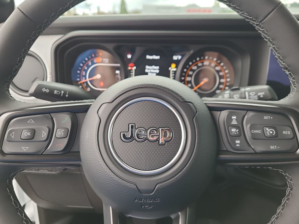 Thumbnail: 2026 Jeep Wrangler - 29