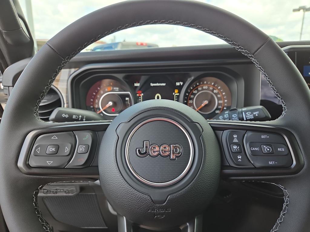 Thumbnail: 2026 Jeep Wrangler - 10