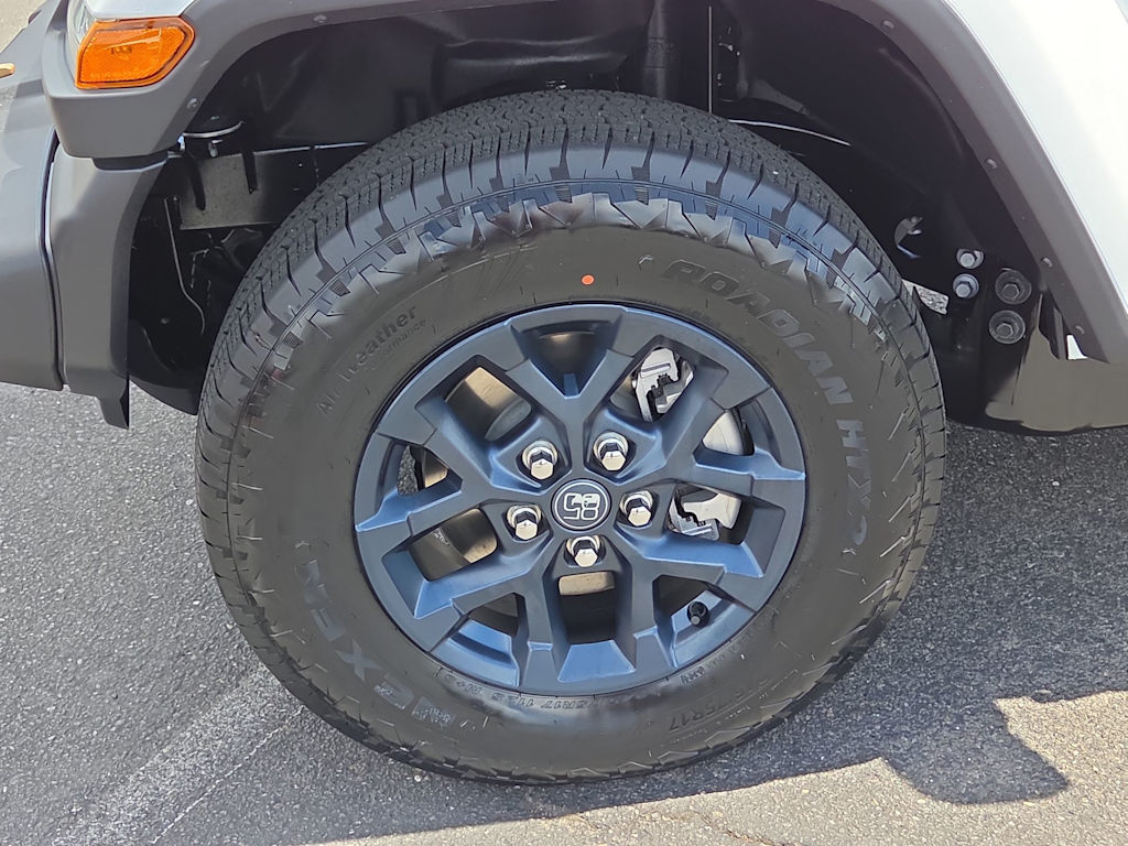 Thumbnail: 2026 Jeep Wrangler - 8