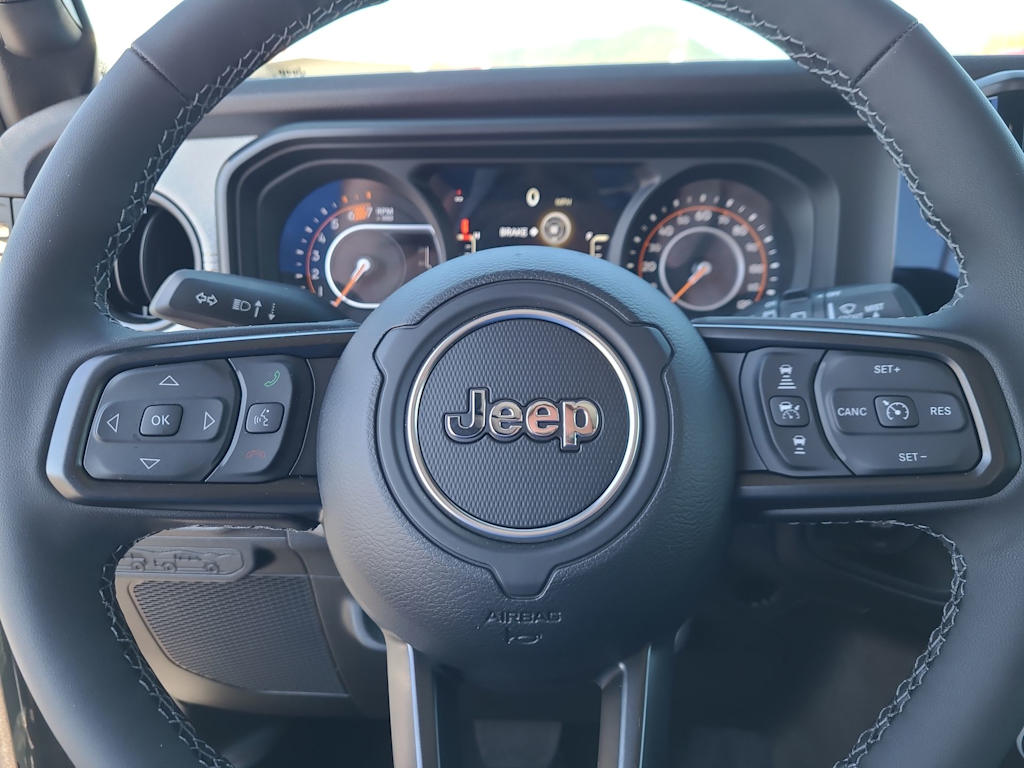 Thumbnail: 2026 Jeep Wrangler - 28