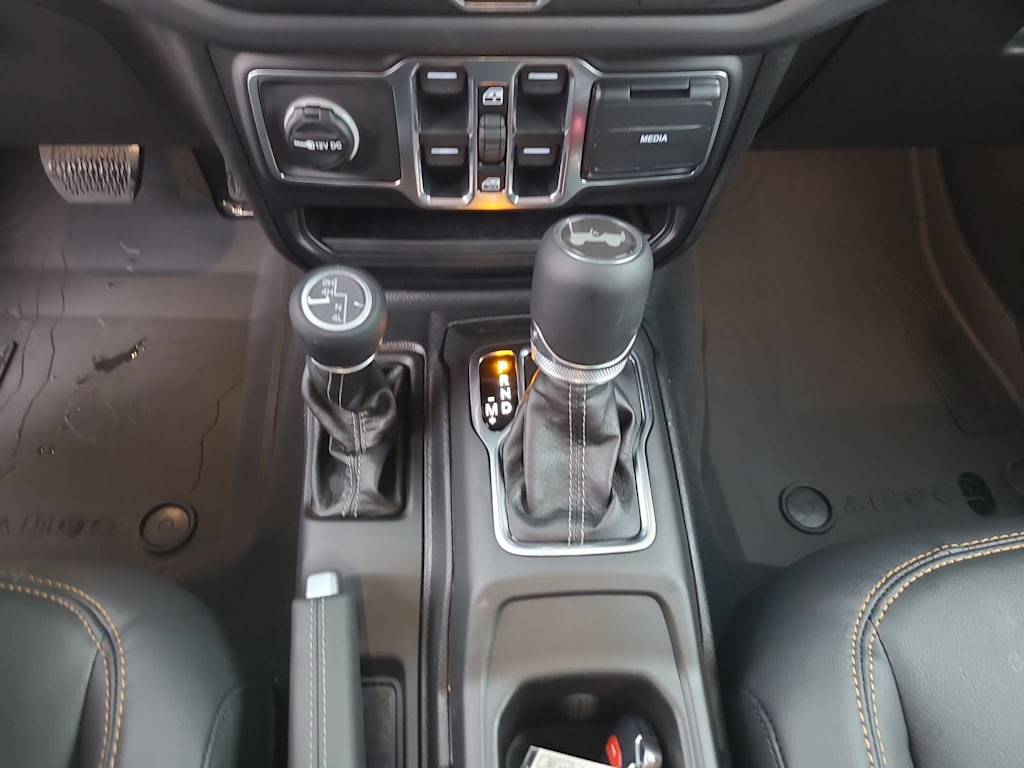 Thumbnail: 2026 Jeep Wrangler - 15