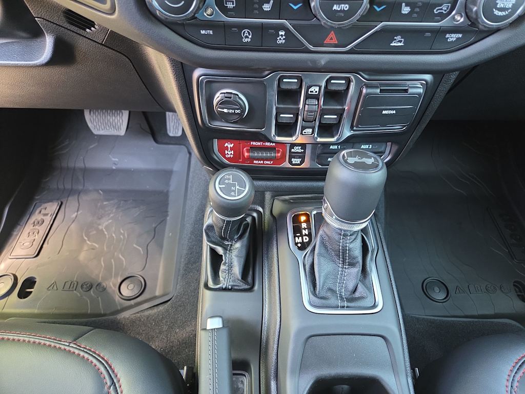Thumbnail: 2026 Jeep Wrangler - 13