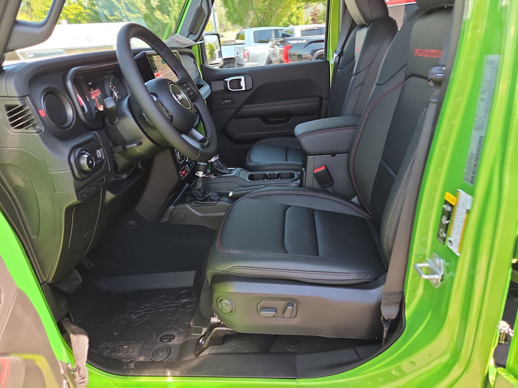 Thumbnail: 2026 Jeep Wrangler - 9