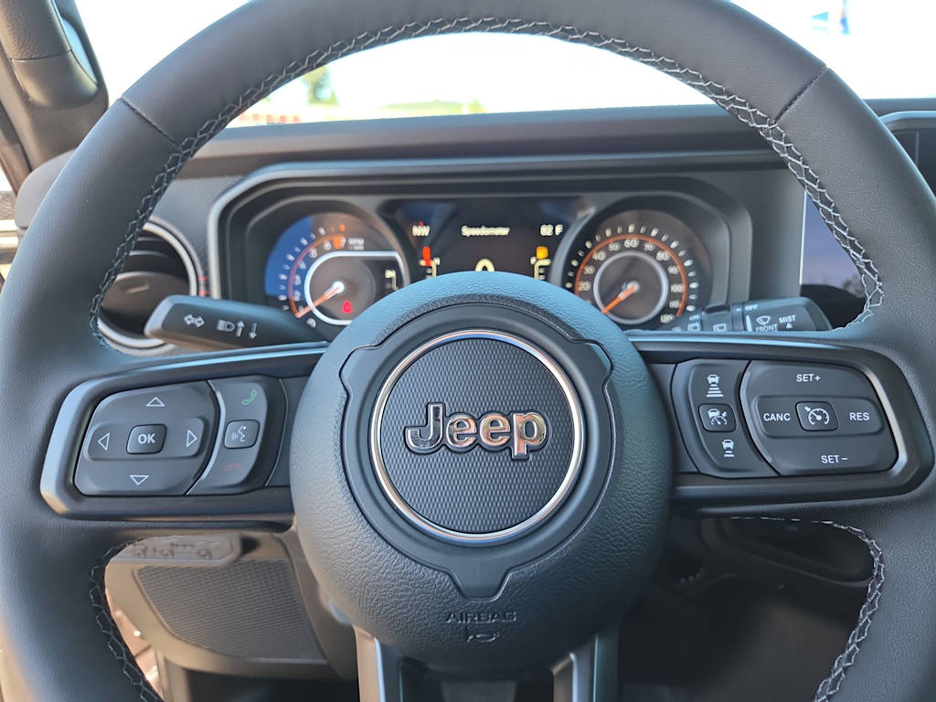 Thumbnail: 2026 Jeep Wrangler - 13