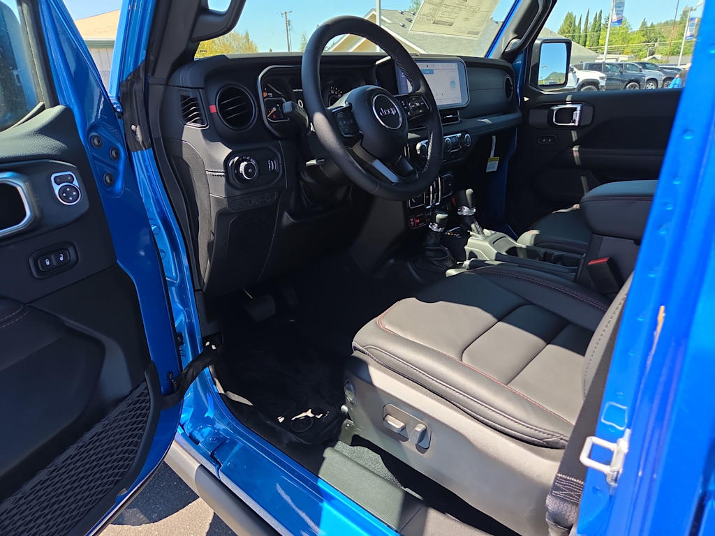 Thumbnail: 2026 Jeep Wrangler - 2