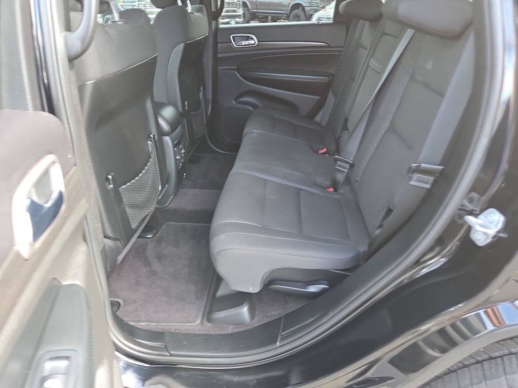 Thumbnail: 2018 Jeep Grand Cherokee - 27