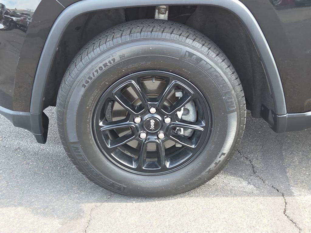 Thumbnail: 2018 Jeep Grand Cherokee - 8