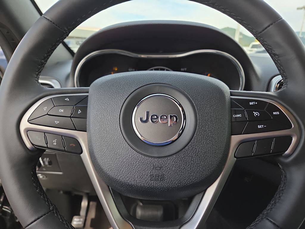 Thumbnail: 2018 Jeep Grand Cherokee - 29