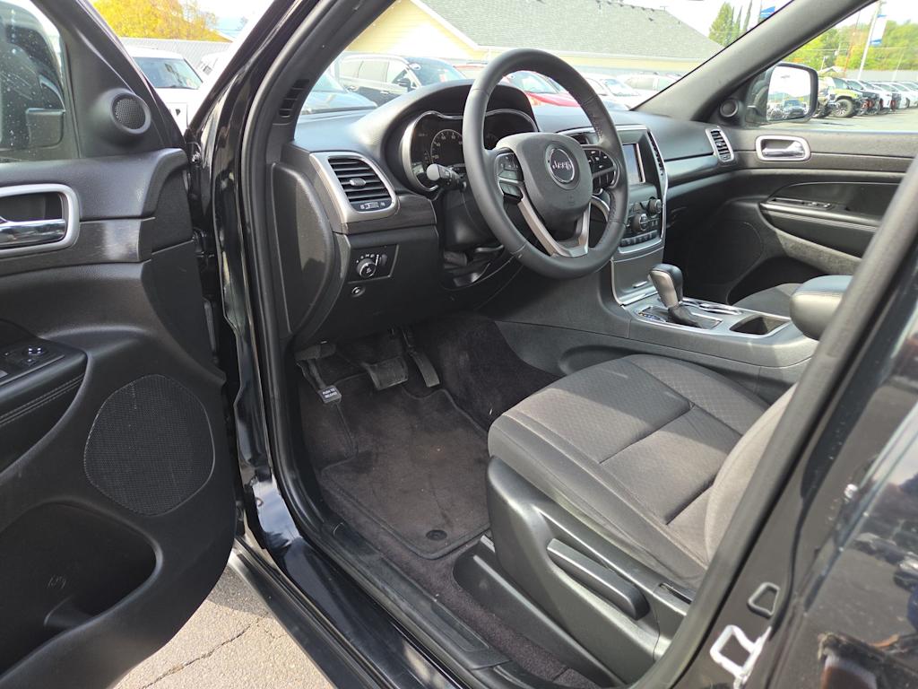 Thumbnail: 2018 Jeep Grand Cherokee - 10