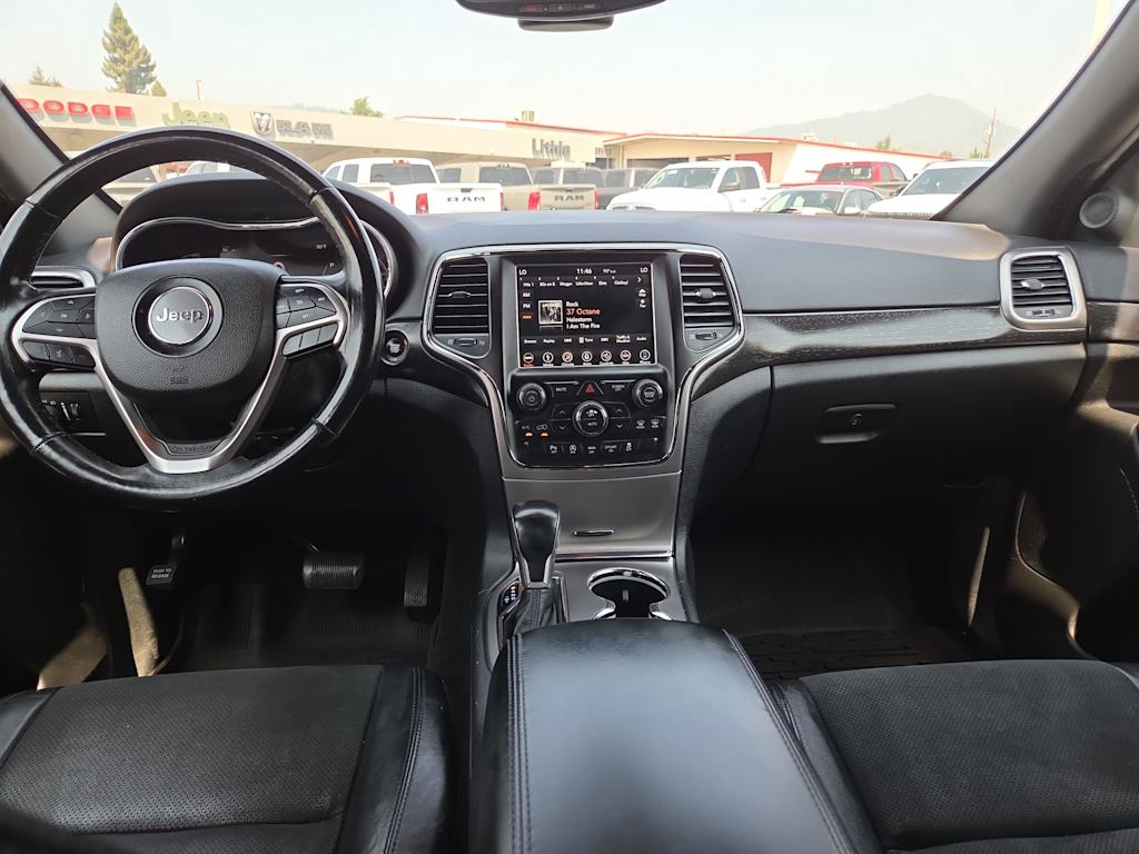 Thumbnail: 2018 Jeep Grand Cherokee - 10