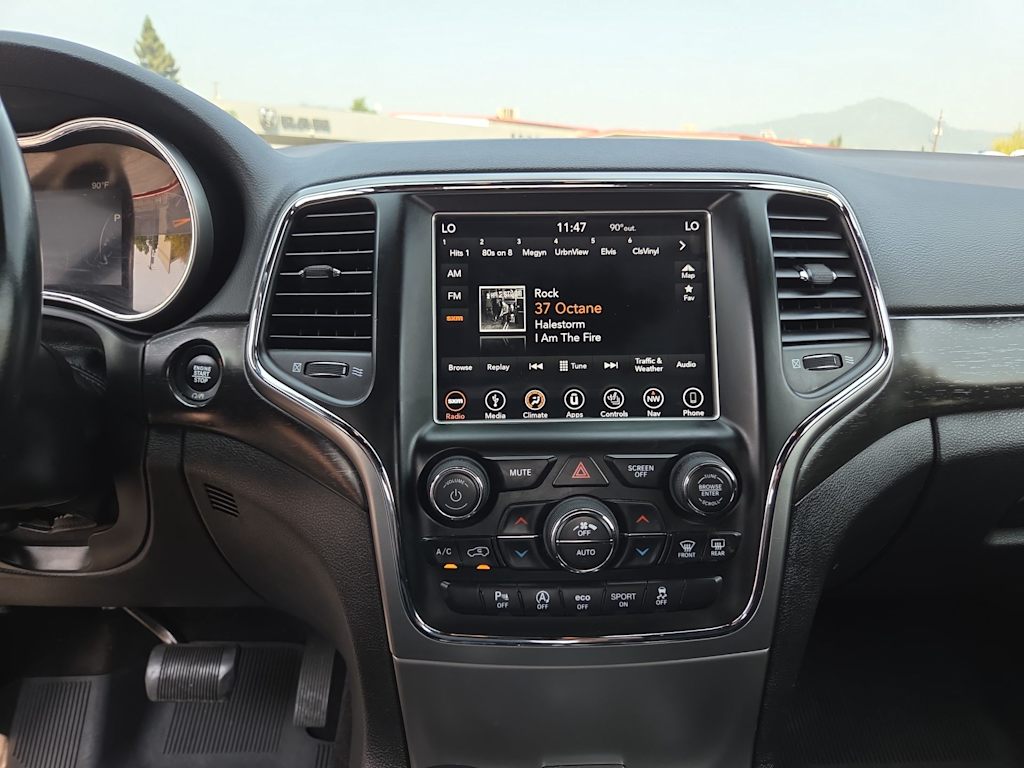 Thumbnail: 2018 Jeep Grand Cherokee - 14