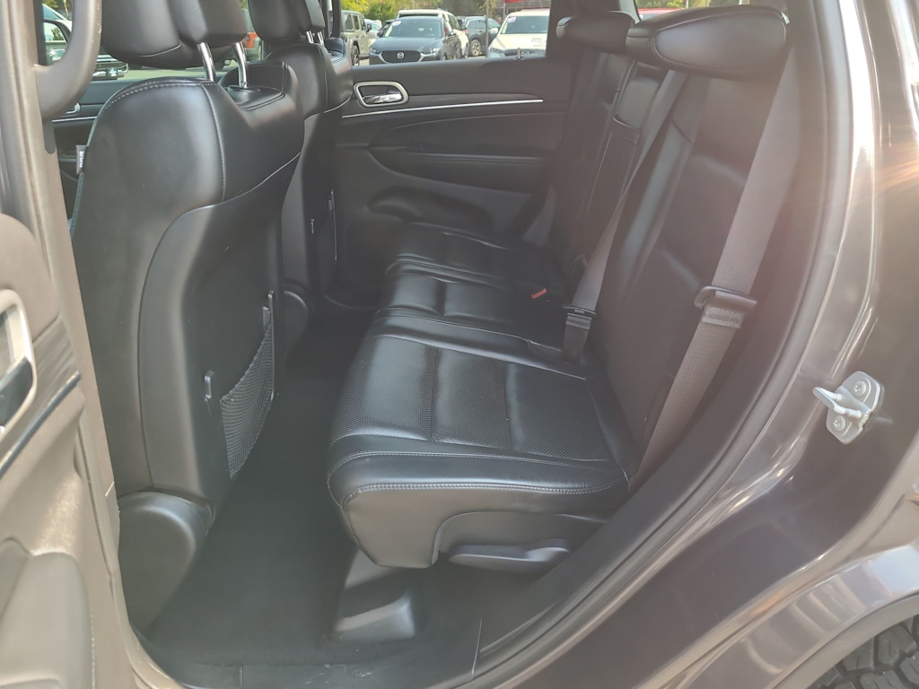 Thumbnail: 2020 Jeep Grand Cherokee - 26