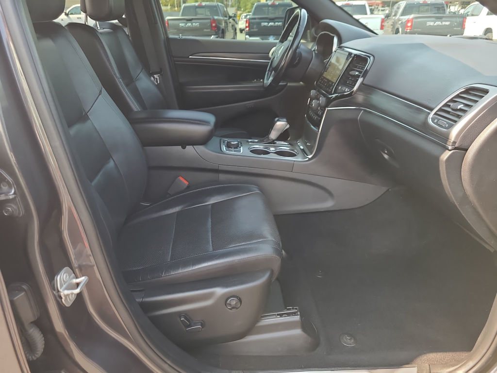 Thumbnail: 2020 Jeep Grand Cherokee - 27