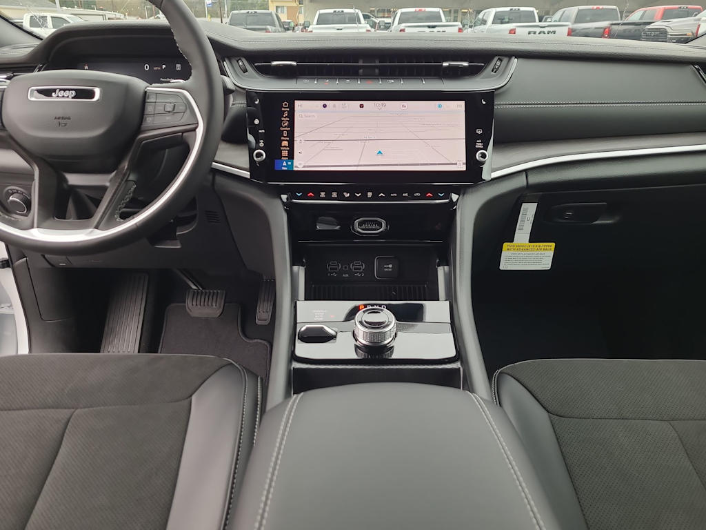 Thumbnail: 2026 Jeep Grand Cherokee - 10