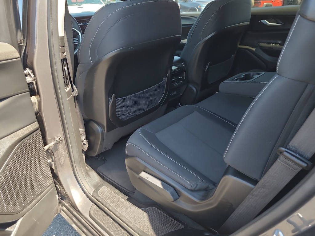 Thumbnail: 2023 Jeep Grand Cherokee L - 13