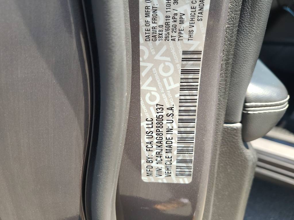 Thumbnail: 2023 Jeep Grand Cherokee L - 17