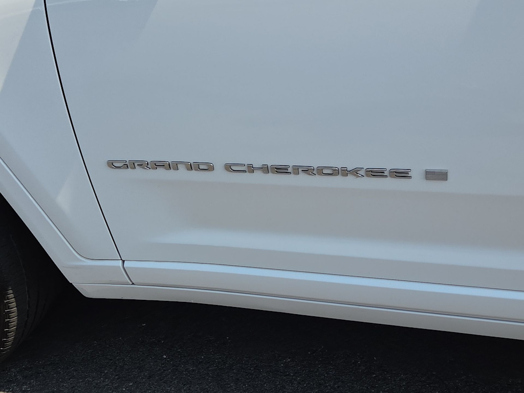 Thumbnail: 2023 Jeep Grand Cherokee L - 7