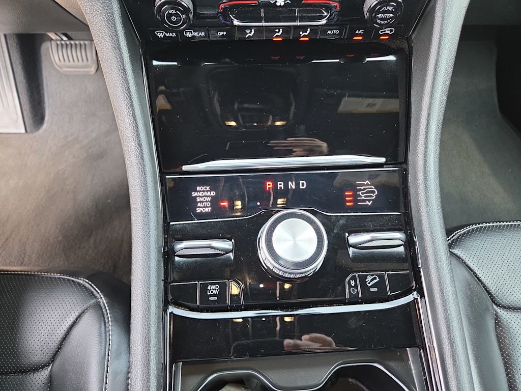 Thumbnail: 2023 Jeep Grand Cherokee L - 29