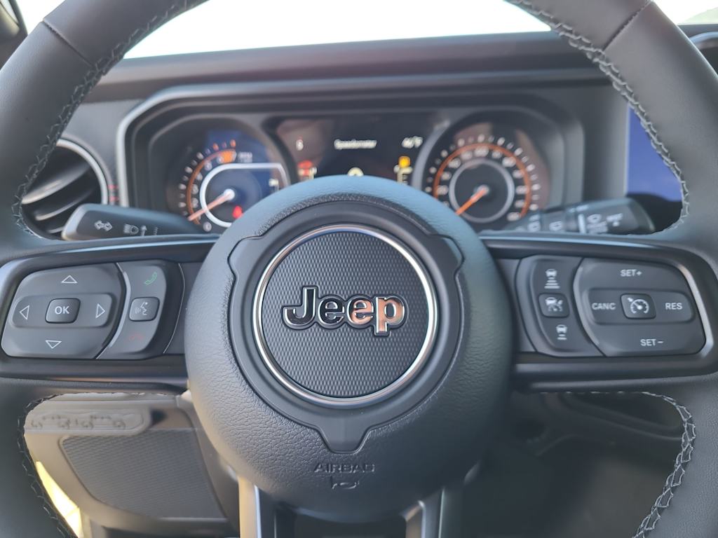 Thumbnail: 2026 Jeep Wrangler - 28