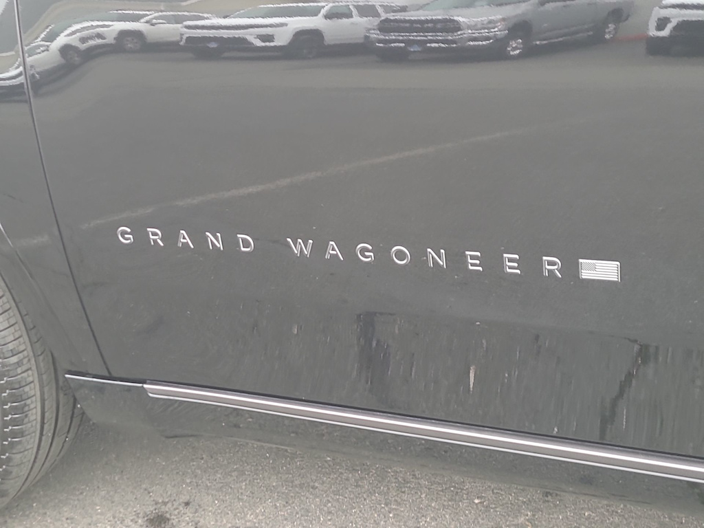 Thumbnail: 2026 Jeep Grand Wagoneer - 13
