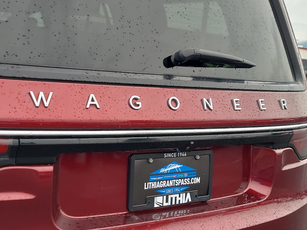 Thumbnail: 2024 Jeep Wagoneer - 7