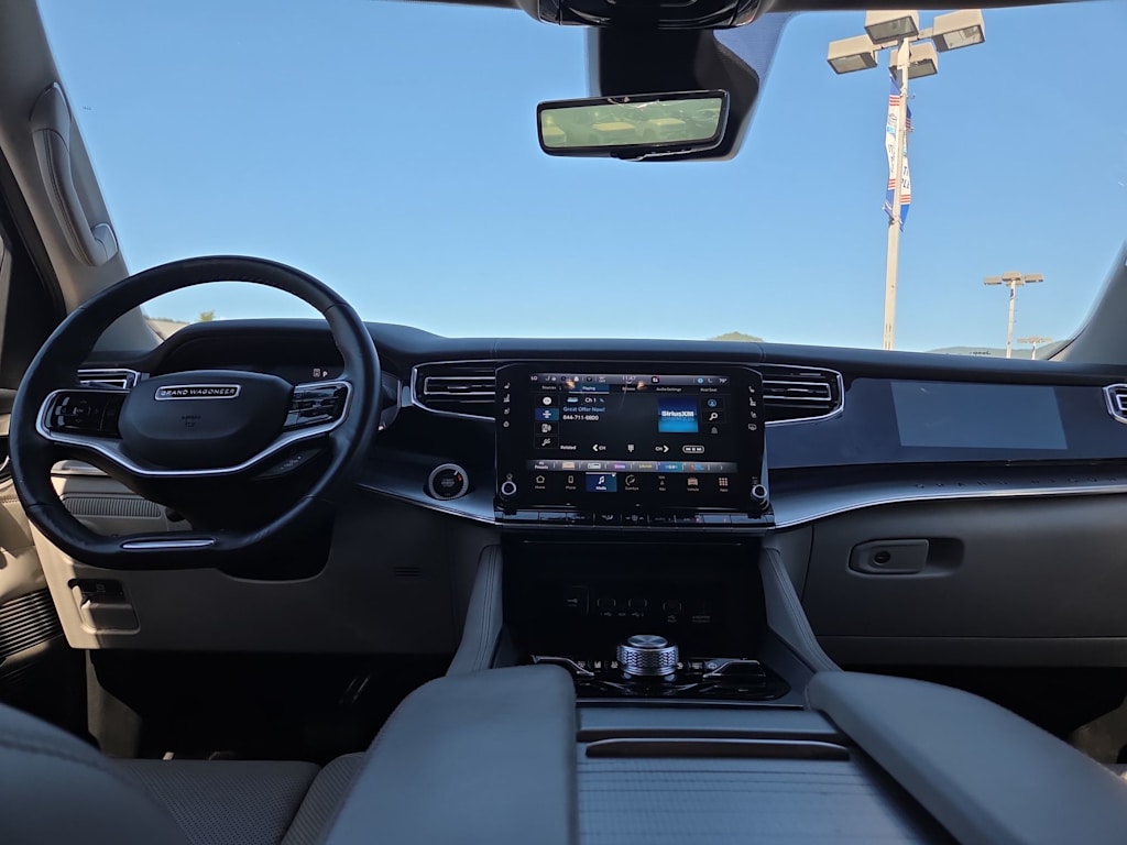 Thumbnail: 2023 Jeep Grand Wagoneer - 8