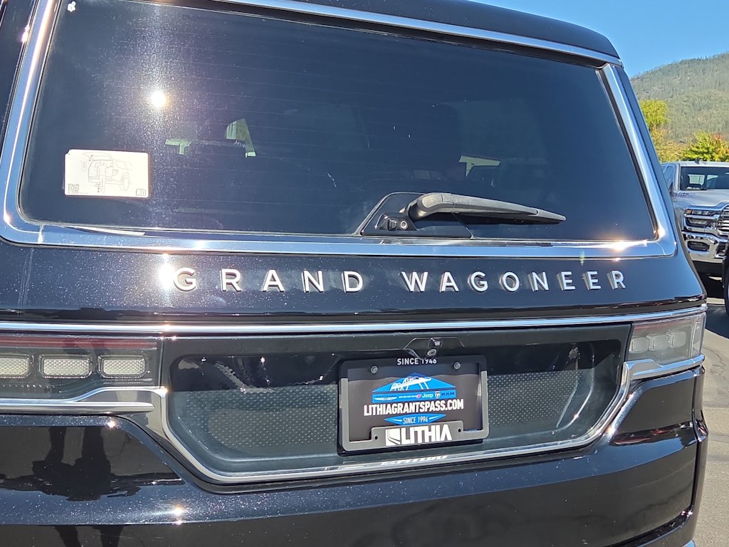 Thumbnail: 2023 Jeep Grand Wagoneer - 12