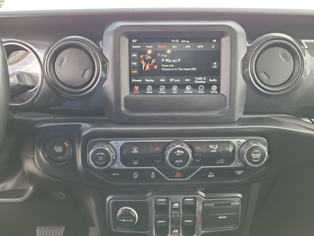 Thumbnail: 2021 Jeep Gladiator - 14