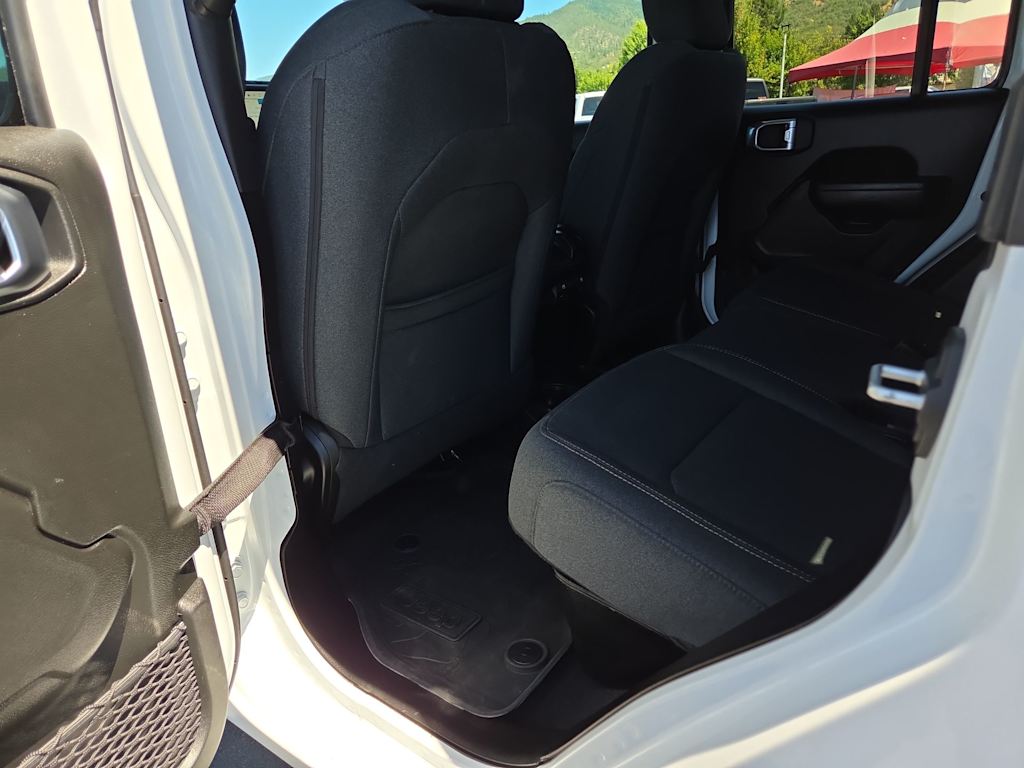 Thumbnail: 2024 Jeep Gladiator - 13