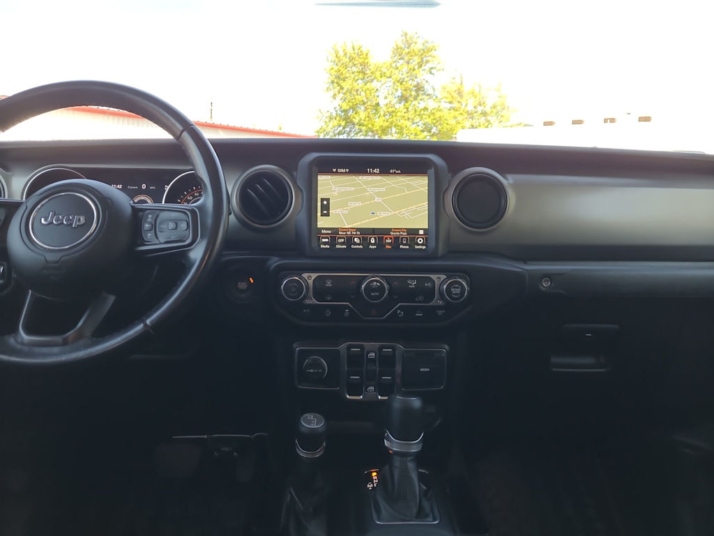 Thumbnail: 2021 Jeep Gladiator - 2