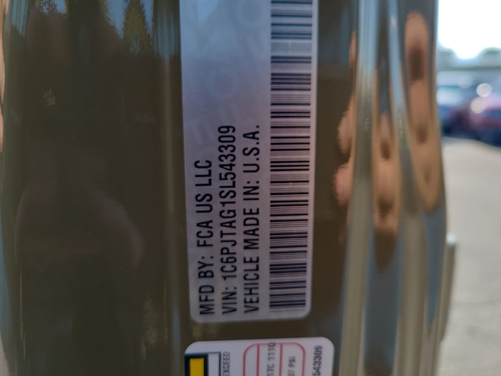 Thumbnail: 2025 Jeep Gladiator - 20