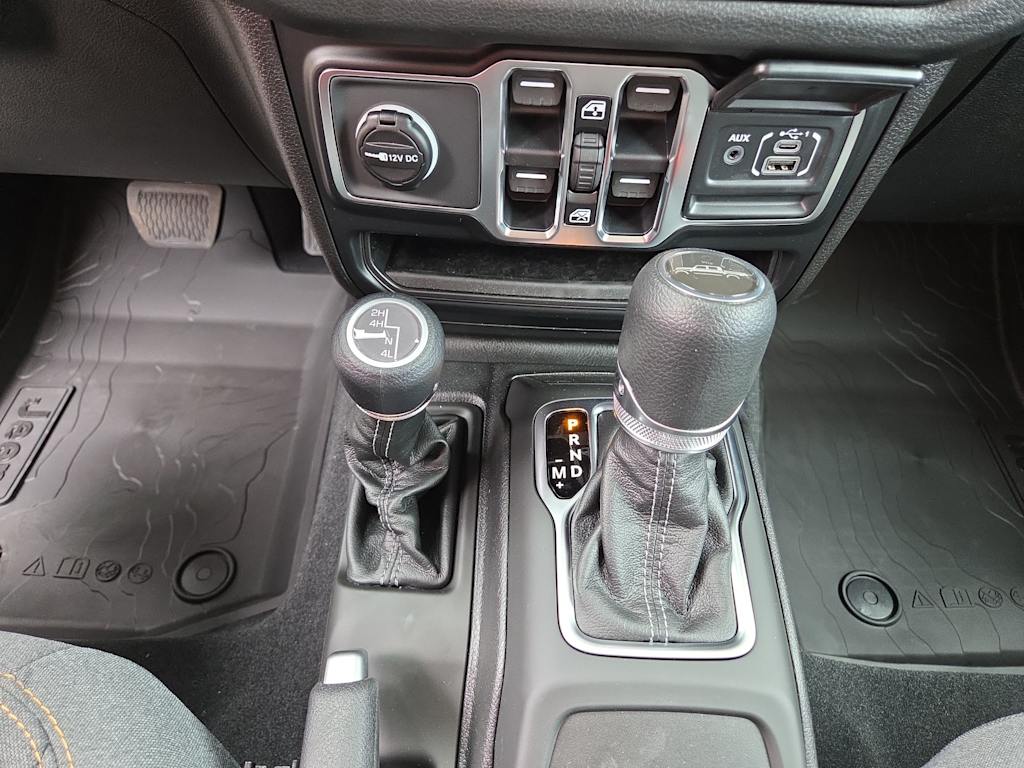 Thumbnail: 2026 Jeep Gladiator - 14