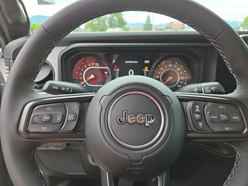 Thumbnail: 2026 Jeep Gladiator - 29