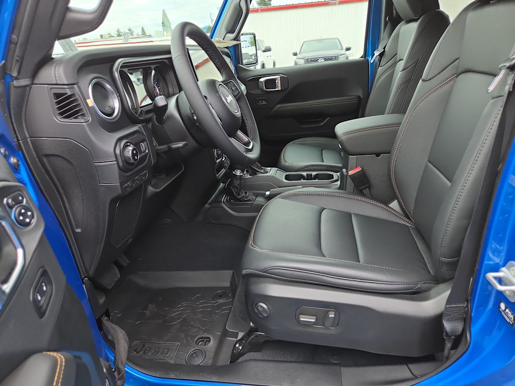 Thumbnail: 2026 Jeep Gladiator - 11