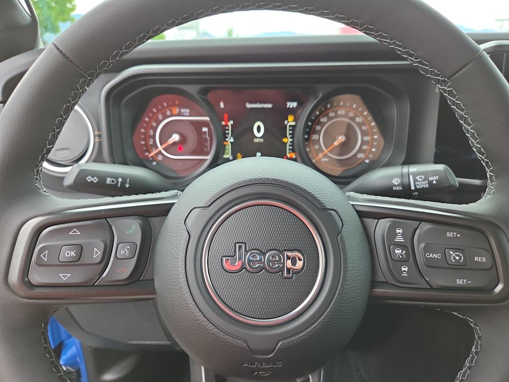 Thumbnail: 2026 Jeep Gladiator - 29