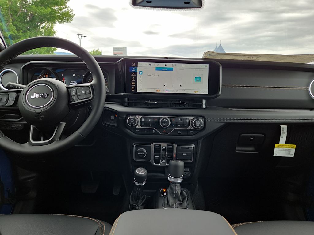 Thumbnail: 2026 Jeep Gladiator - 10