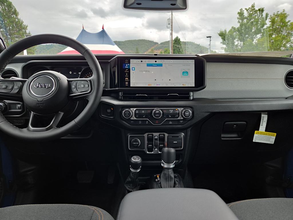 Thumbnail: 2026 Jeep Gladiator - 2
