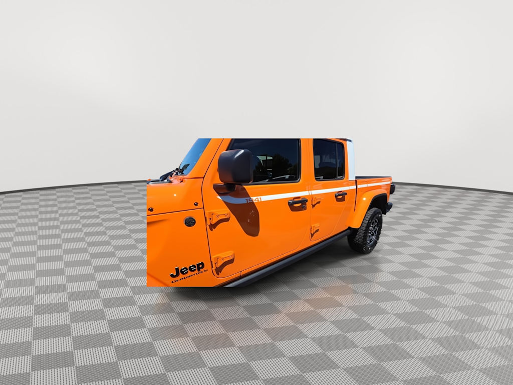 Thumbnail: 2026 Jeep Gladiator - 18