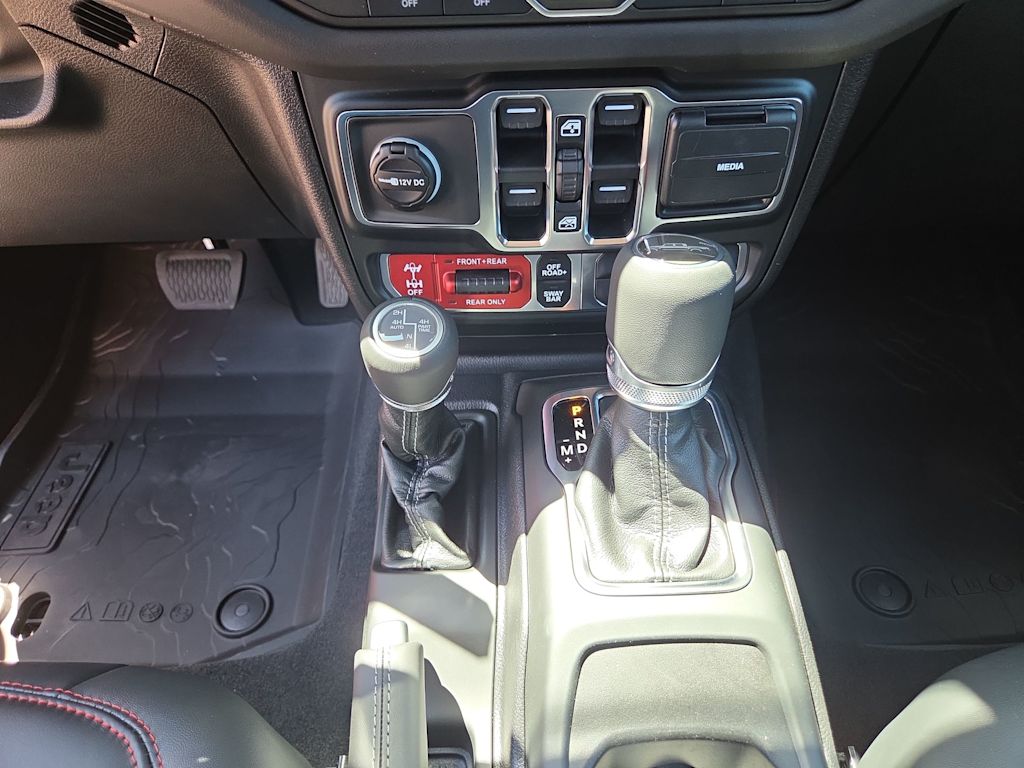 Thumbnail: 2026 Jeep Gladiator - 15