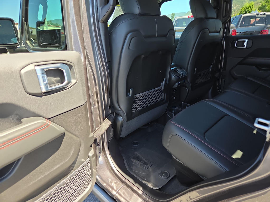 Thumbnail: 2026 Jeep Gladiator - 13