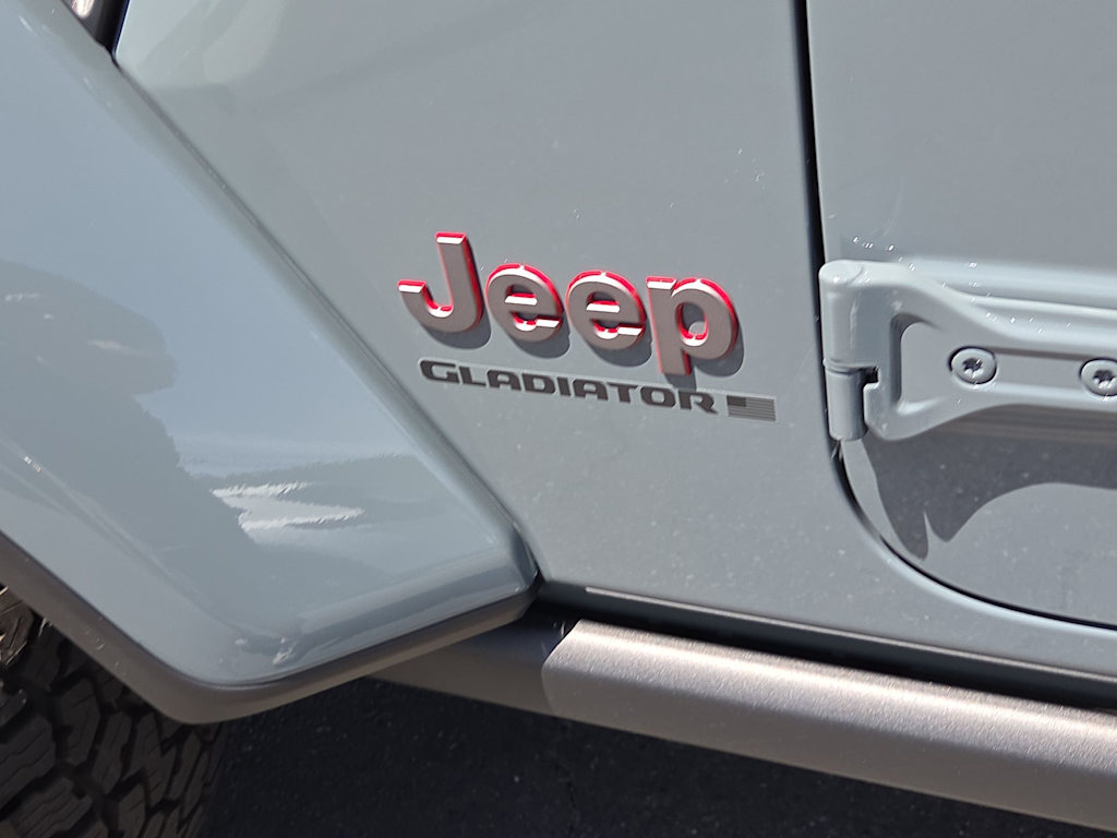 Thumbnail: 2026 Jeep Gladiator - 7