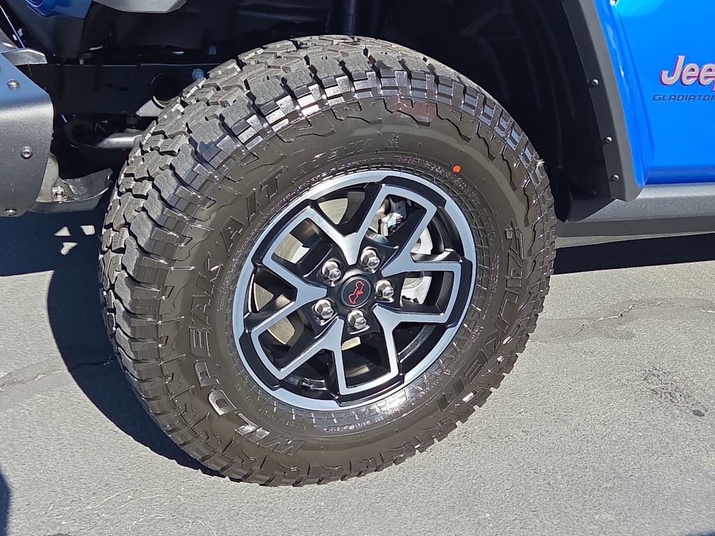 Thumbnail: 2026 Jeep Gladiator - 8