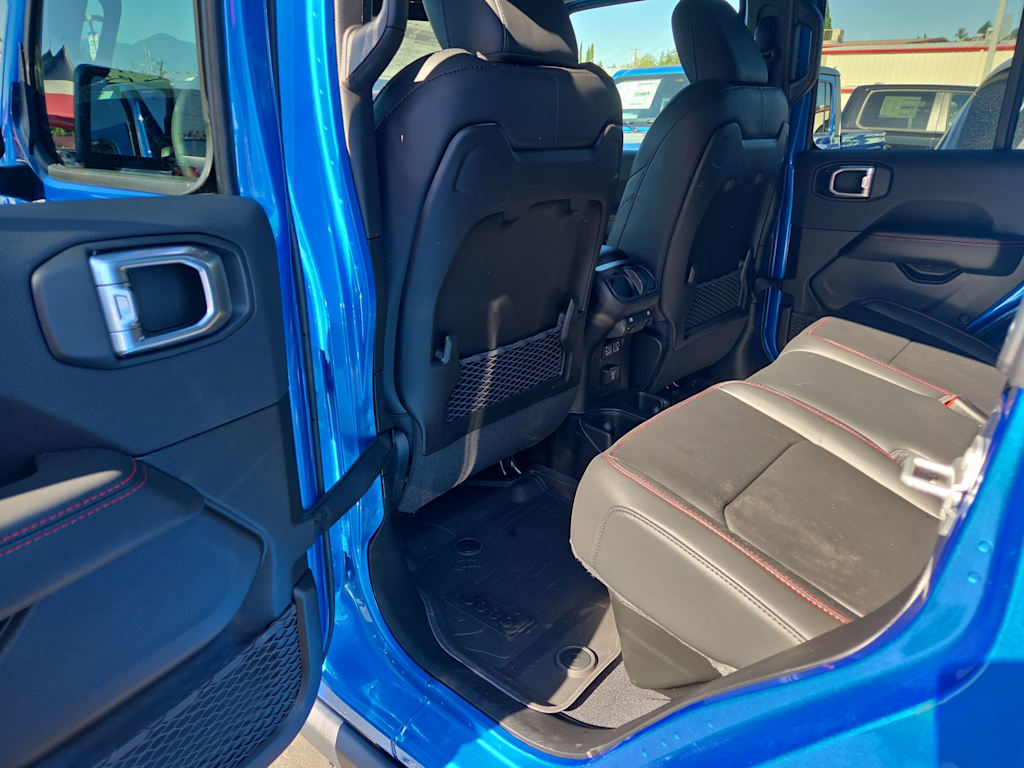 Thumbnail: 2026 Jeep Gladiator - 13
