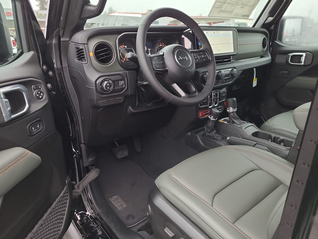 Thumbnail: 2026 Jeep Gladiator - 2